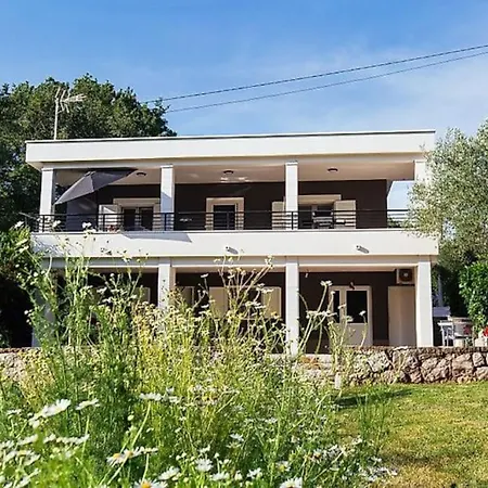 Modern With A Terrace Near Omis